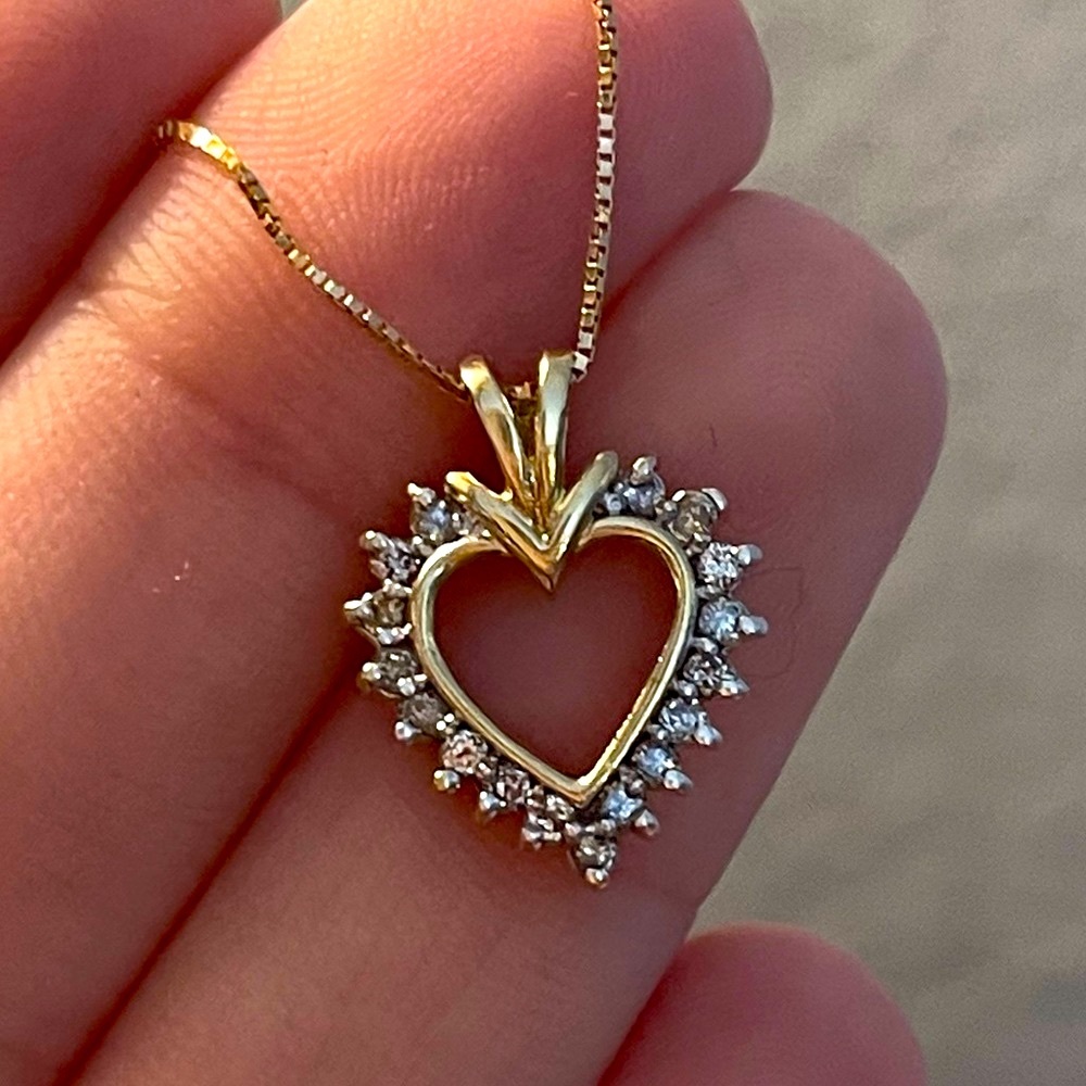 14k Yellow Gold Diamond Heart Pendant Necklace REAL .5 carats 18 in chain 14k